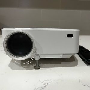 Exquizon Projector with HDMI cable included